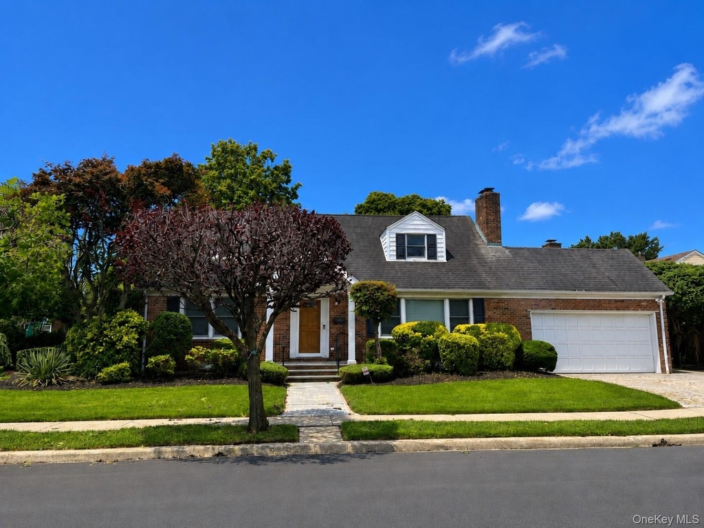 126 Hillside Avenue - Photo 0