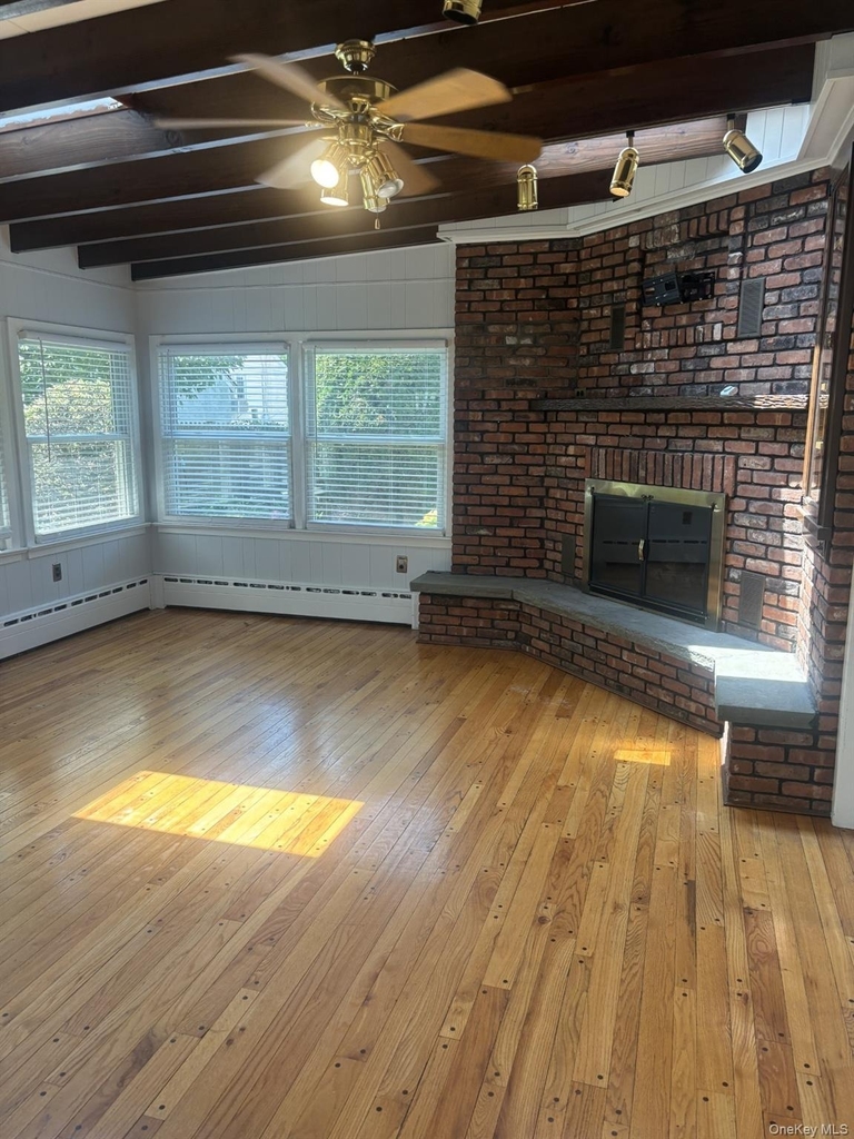 126 Hillside Avenue - Photo 3