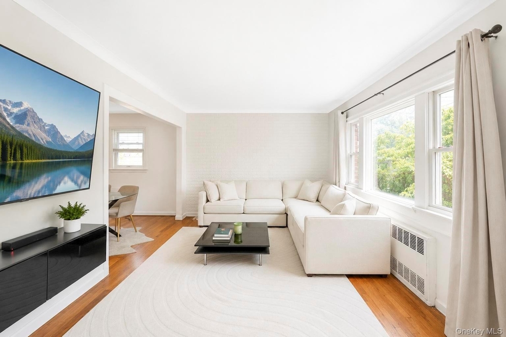 5 Tyler Avenue - Photo 4