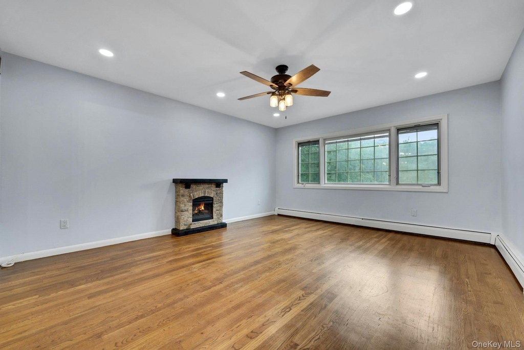 186 Midland Avenue - Photo 2
