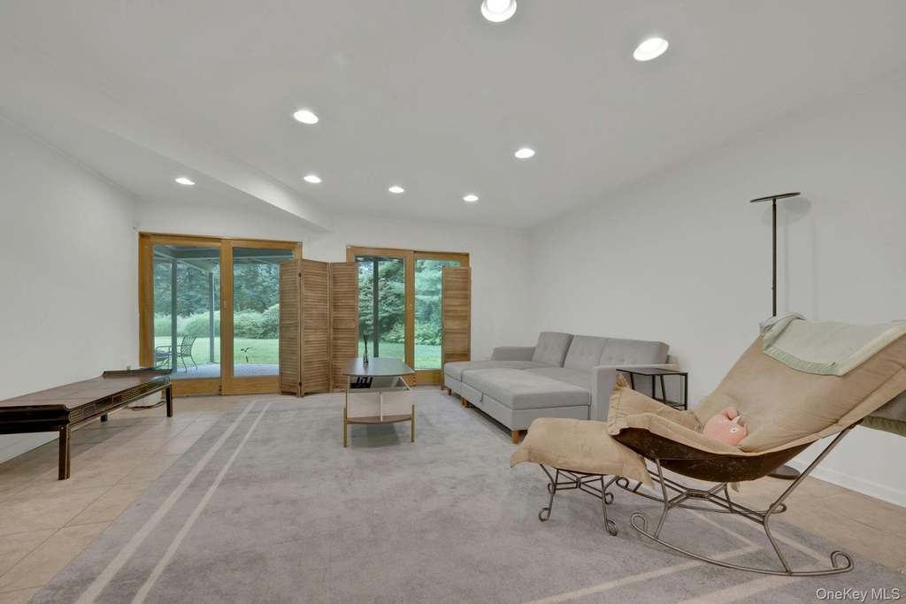 107 Holly Place - Photo 28