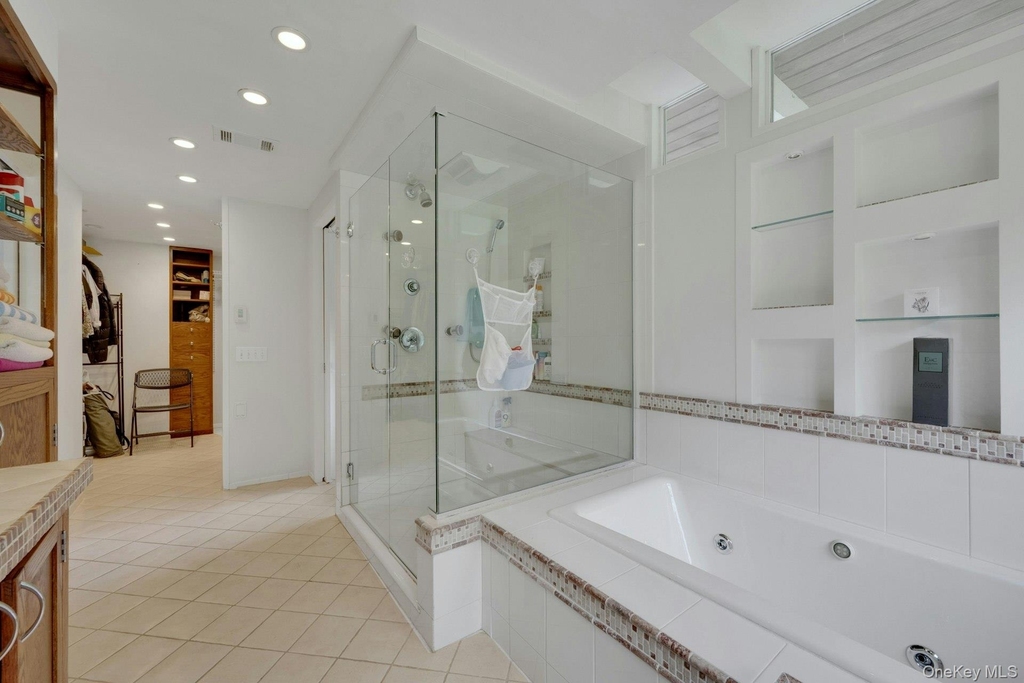 107 Holly Place - Photo 18