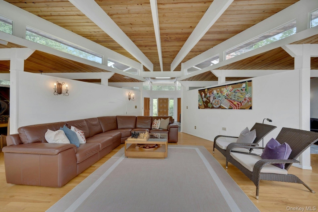 107 Holly Place - Photo 5