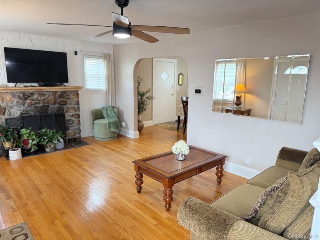 221 Grand Avenue - Photo 21