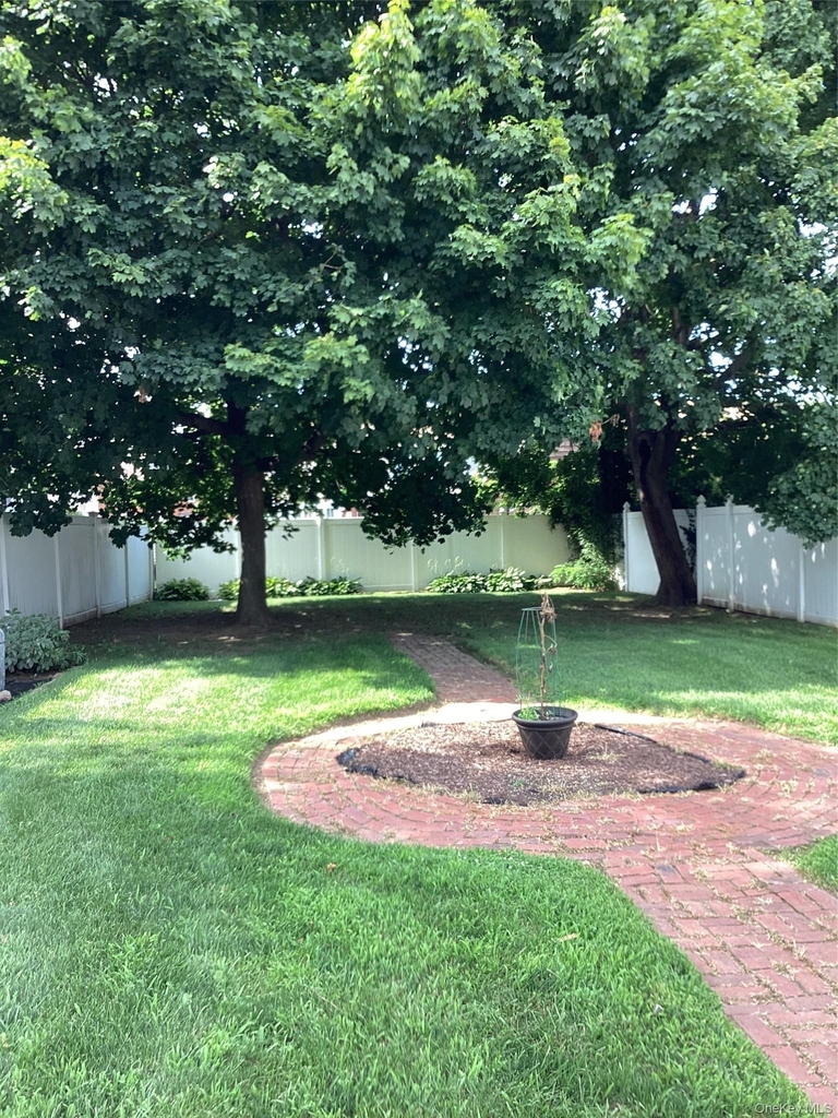 221 Grand Avenue - Photo 39