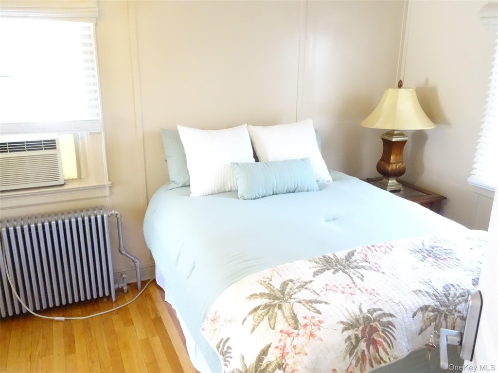 221 Grand Avenue - Photo 7