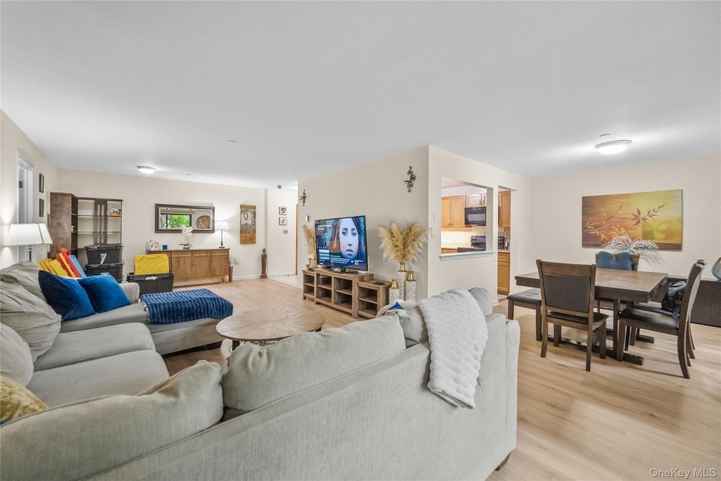 508 Central Park Avenue - Photo 7