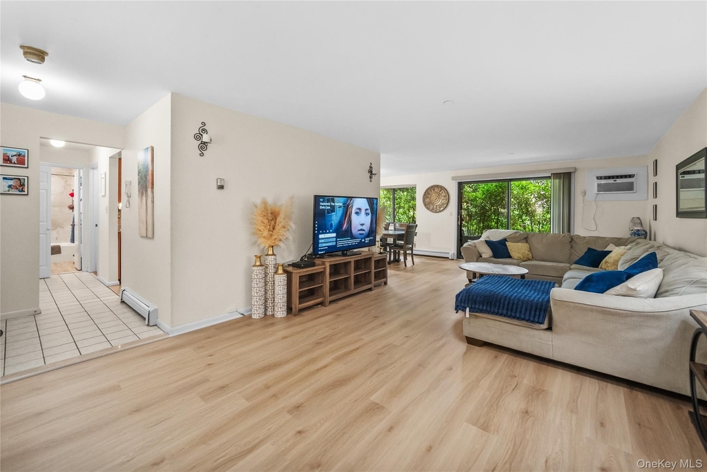 508 Central Park Avenue - Photo 1