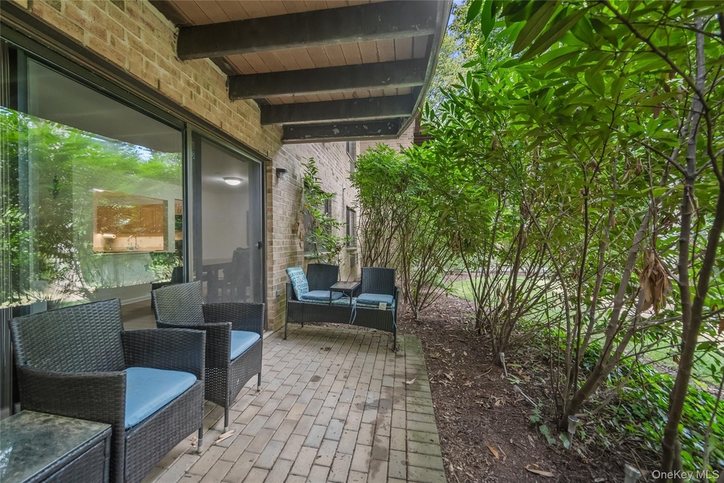 508 Central Park Avenue - Photo 3