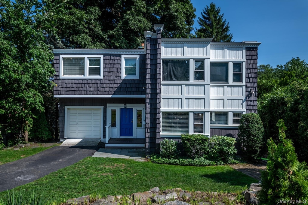 17 Edgewood Avenue - Photo 0