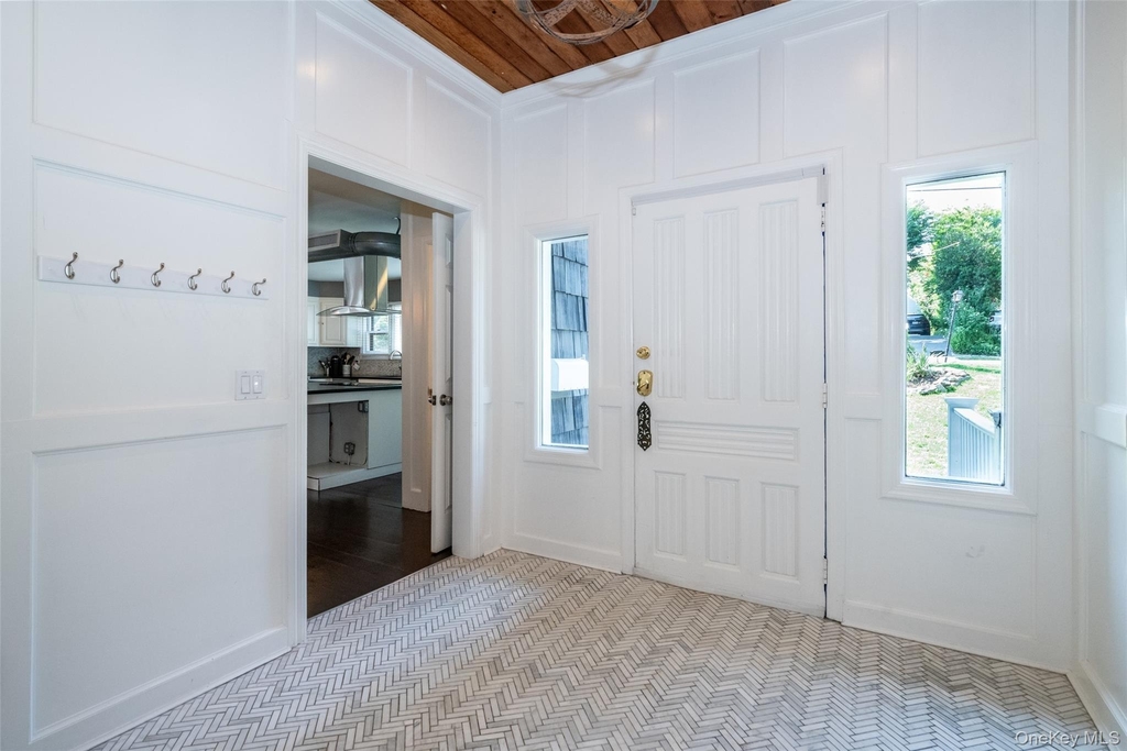 17 Edgewood Avenue - Photo 1