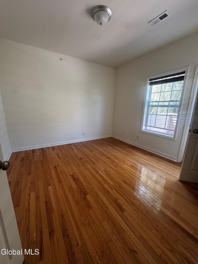147 Wallins Corners Road - Photo 7