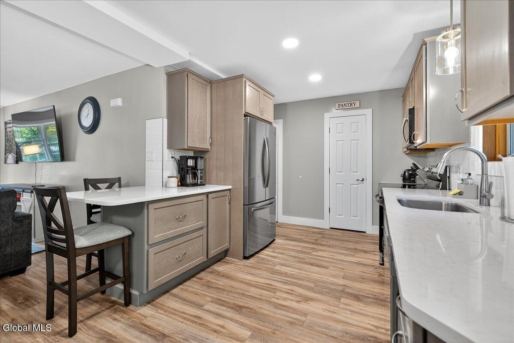 7 James Court - Photo 11