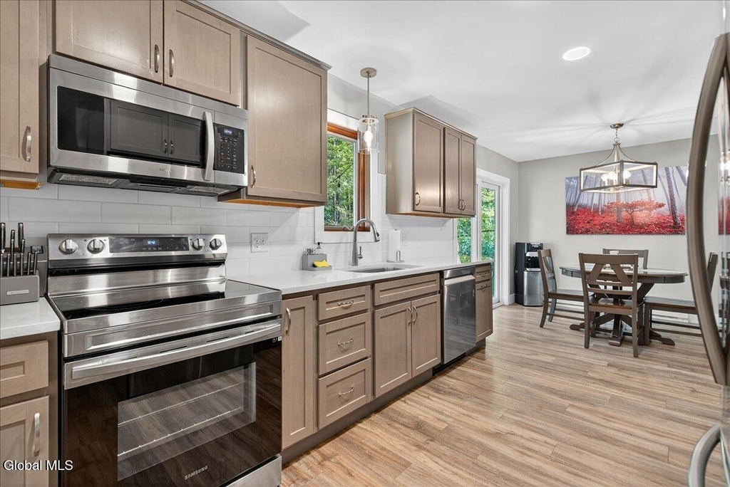 7 James Court - Photo 12