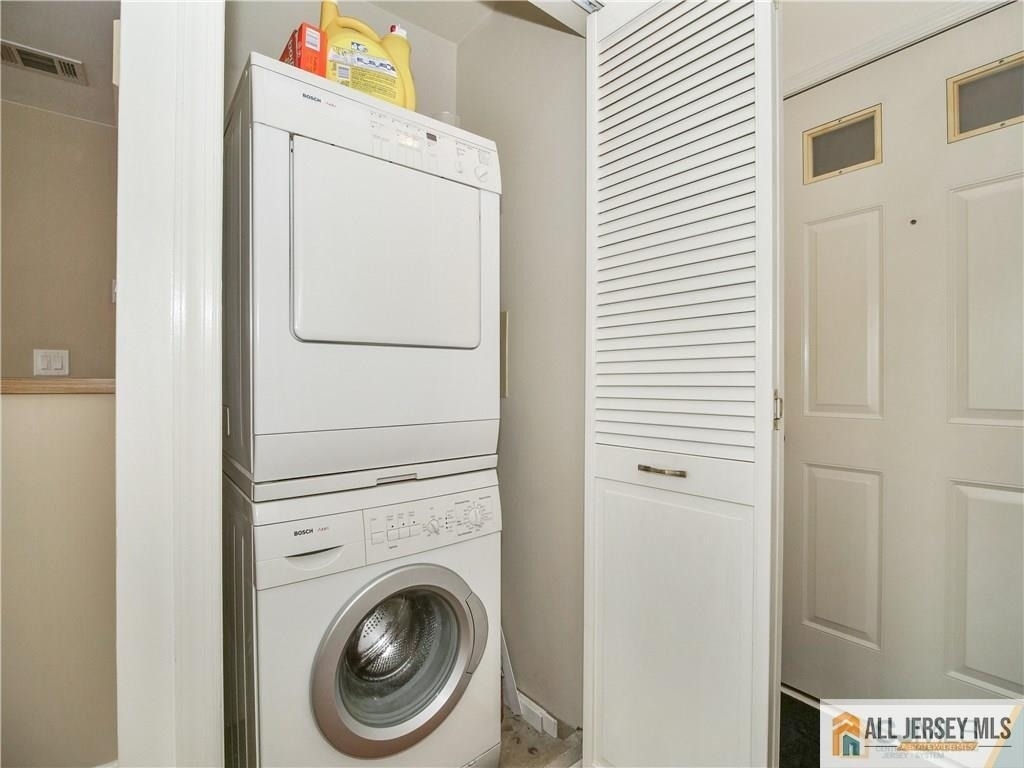 39 Lear Court - Photo 8
