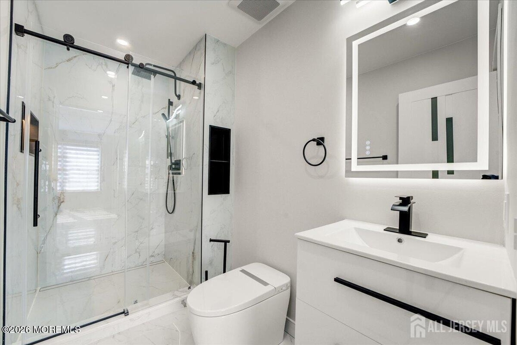 341 Danbury Lane - Photo 21