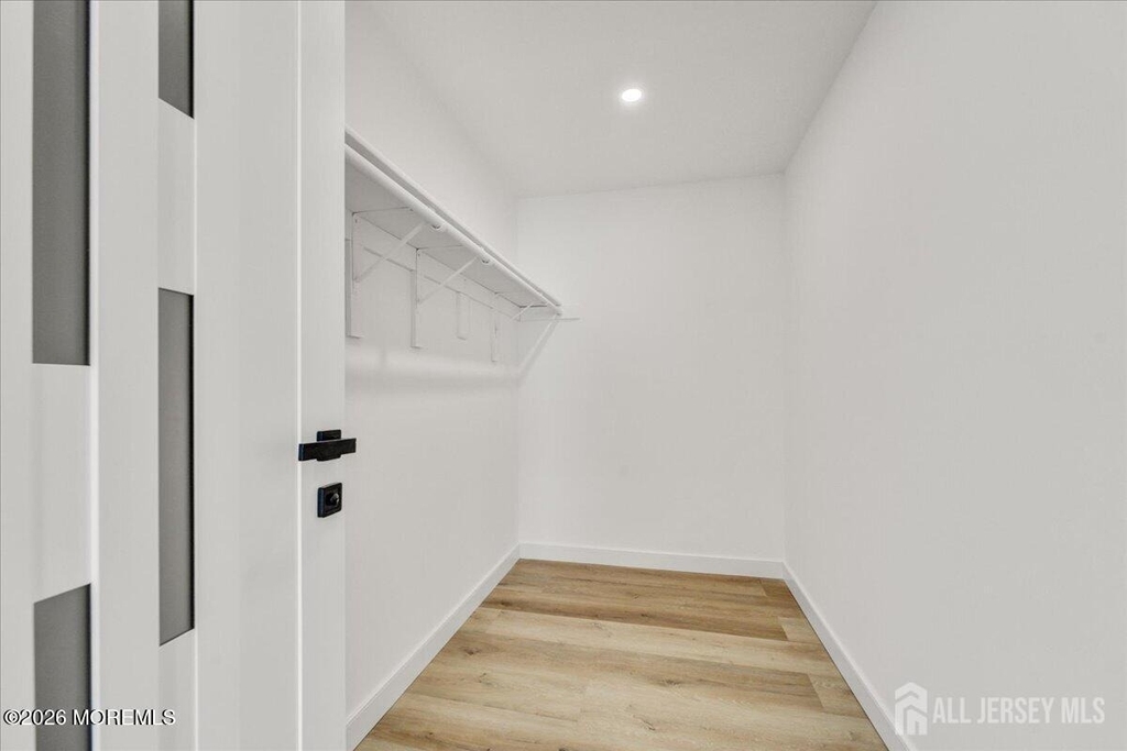 341 Danbury Lane - Photo 20