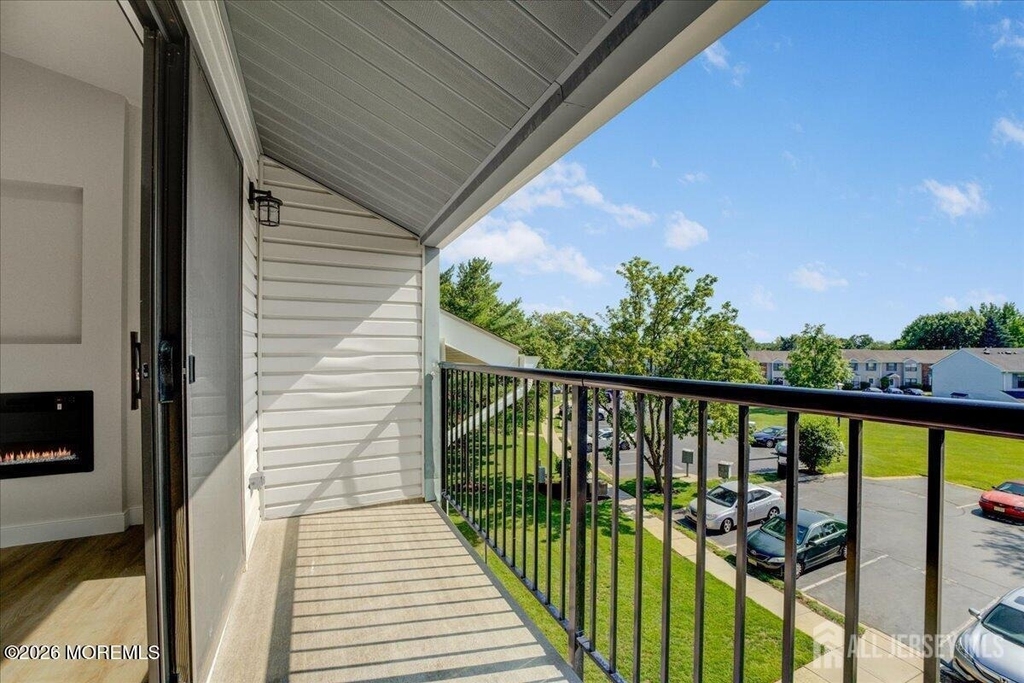 341 Danbury Lane - Photo 23