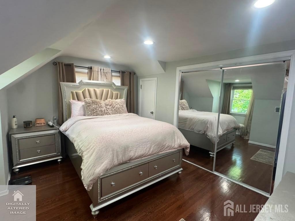 329 Ford Ave Avenue - Photo 11