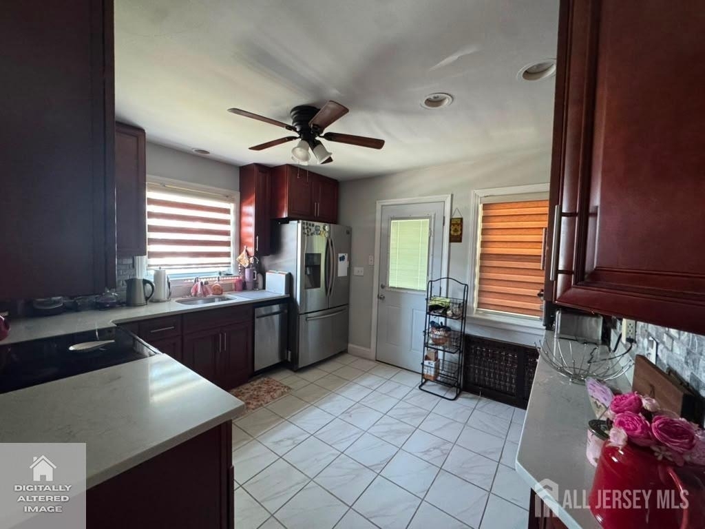329 Ford Ave Avenue - Photo 10