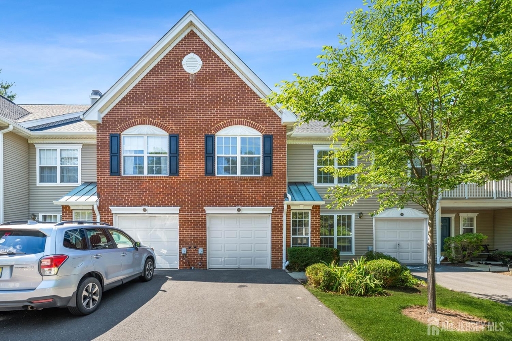 16 Lee Court - Photo 2