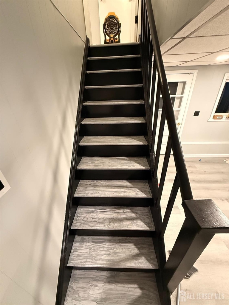 183 E Henry Place E - Photo 12
