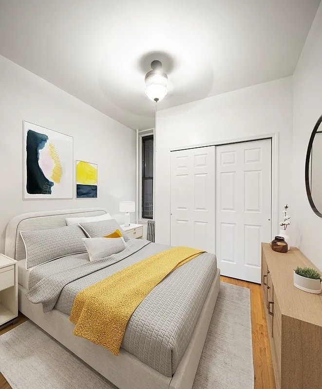 323 E 90th Street - Photo 4