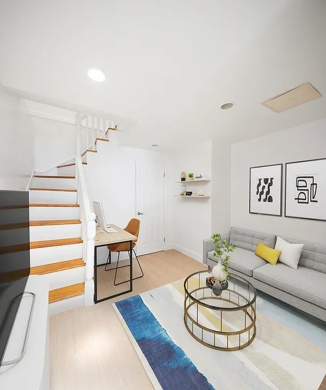 323 E 90th Street - Photo 8