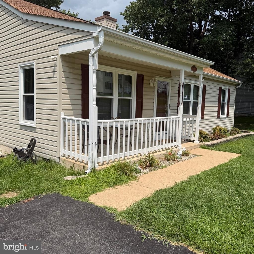 11722 Camelot Way - Photo 0