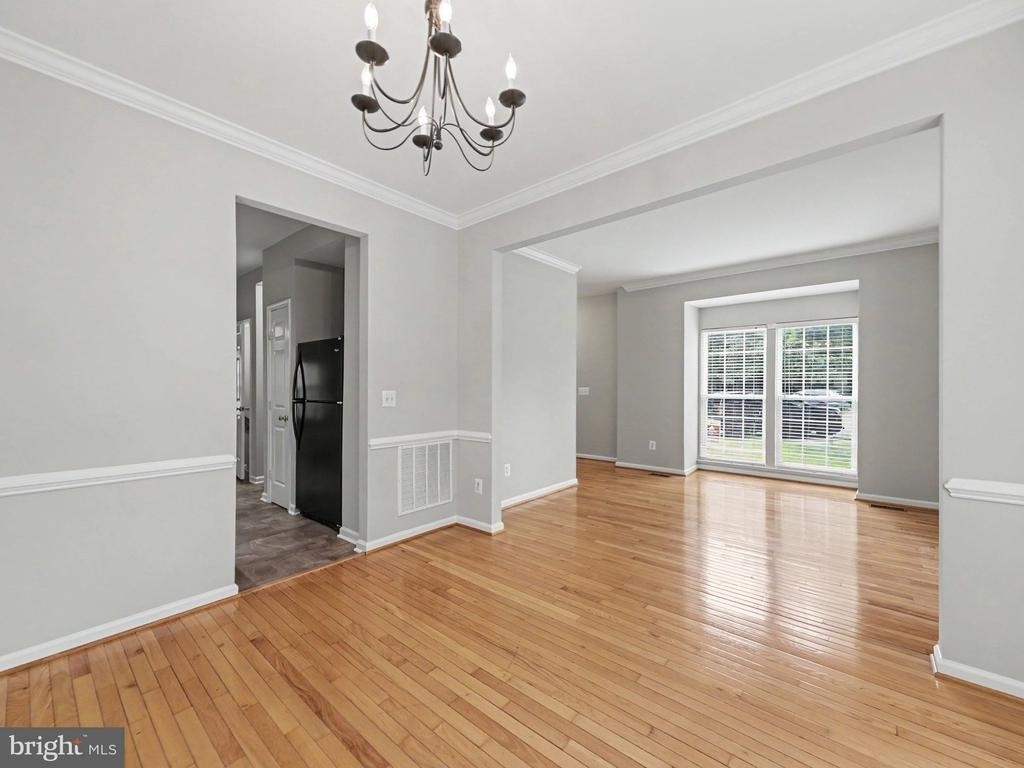 5641 Eppes Island Place - Photo 2