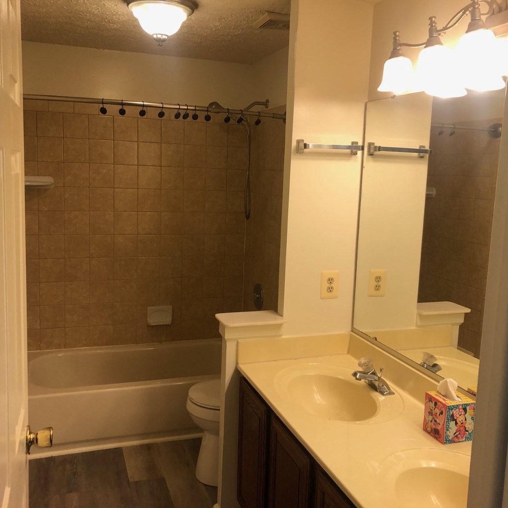 12805 Valleyhill Street - Photo 13