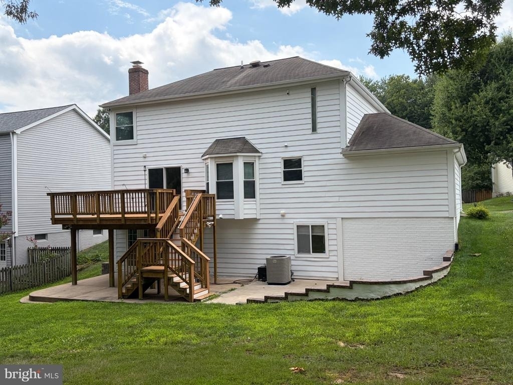 12805 Valleyhill Street - Photo 2