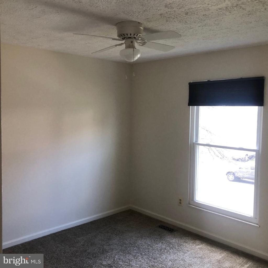 12805 Valleyhill Street - Photo 15