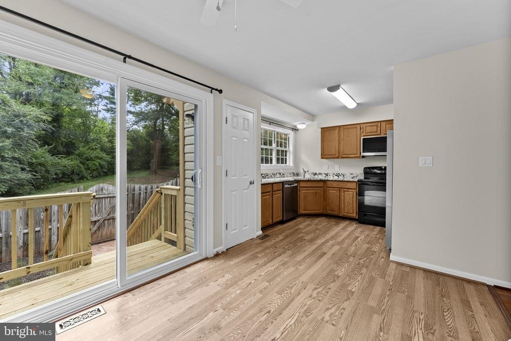 8644 Sanderling Drive - Photo 21