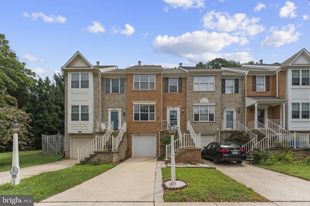 8644 Sanderling Drive - Photo 0