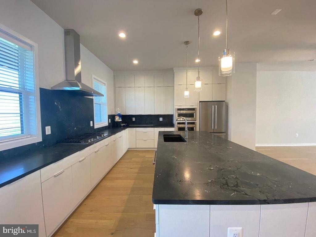 22274 Rivanna Shore Ter - Photo 9