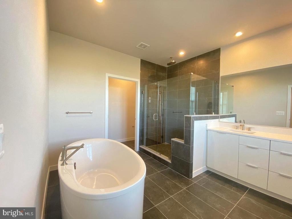 22274 Rivanna Shore Ter - Photo 17