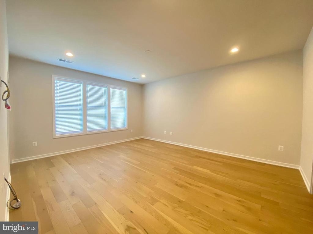 22274 Rivanna Shore Ter - Photo 16