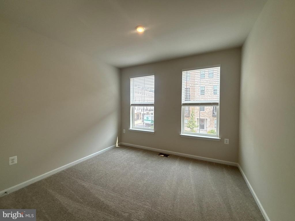 42635 Darala Drive - Photo 19