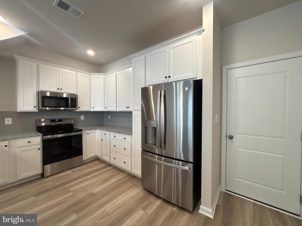 42635 Darala Drive - Photo 5