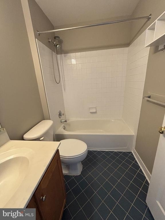 42902 Overly Square - Photo 16