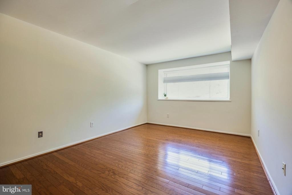 1643 Parkcrest Circle - Photo 12