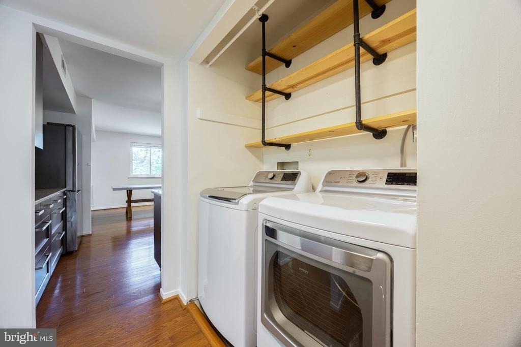 1643 Parkcrest Circle - Photo 17