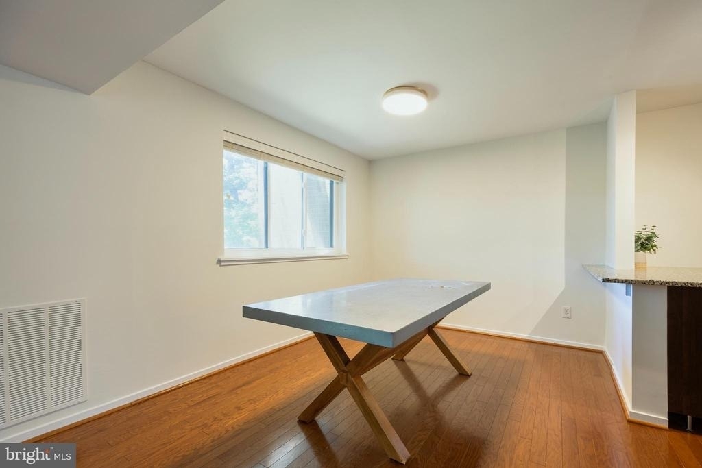1643 Parkcrest Circle - Photo 21