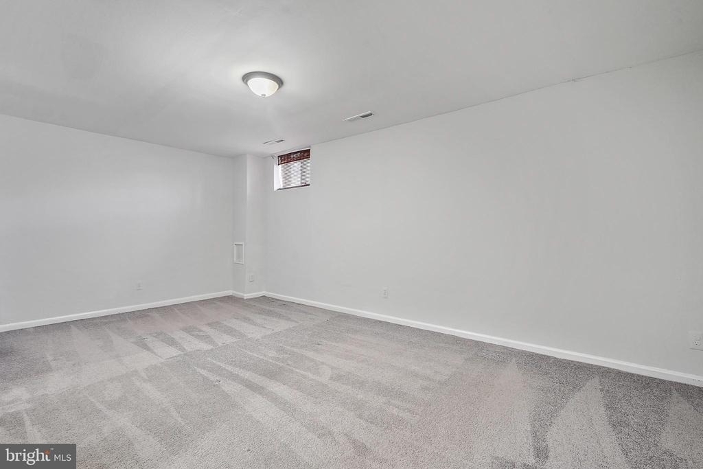 6351 Rockshire Street - Photo 23