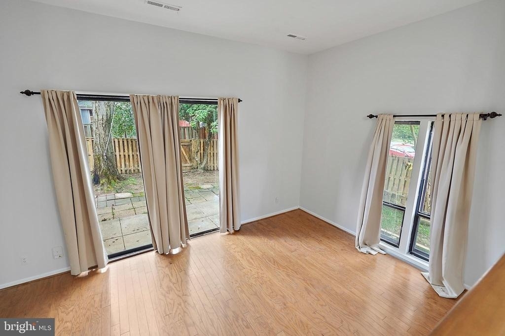 6351 Rockshire Street - Photo 6