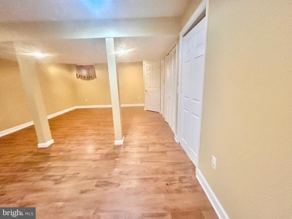 140 Lexington Court - Photo 16