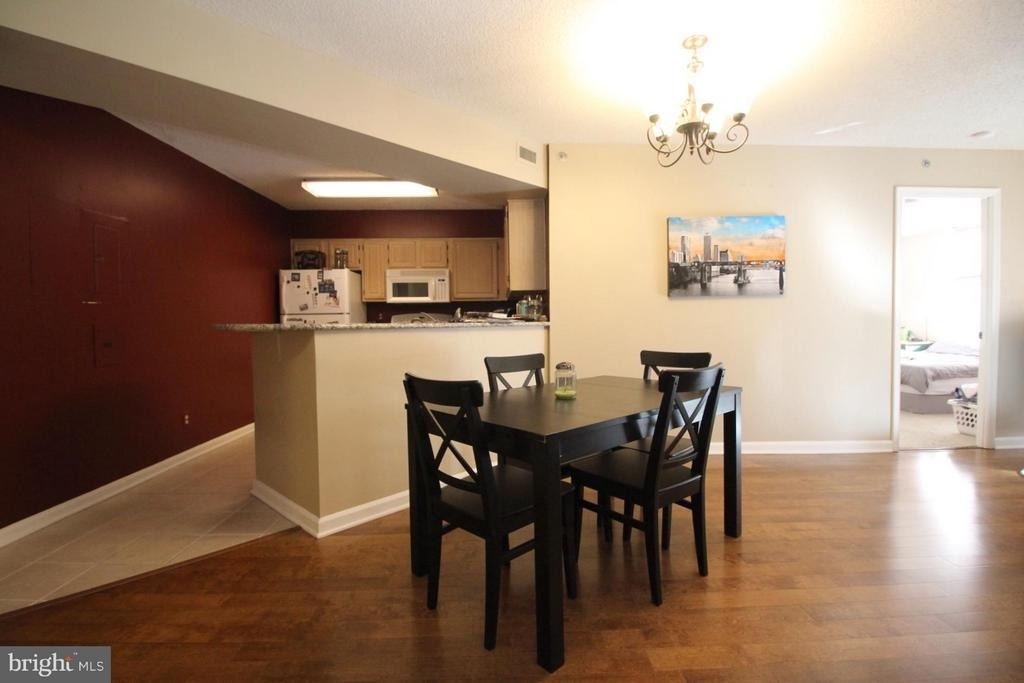 1200 Braddock Place - Photo 4