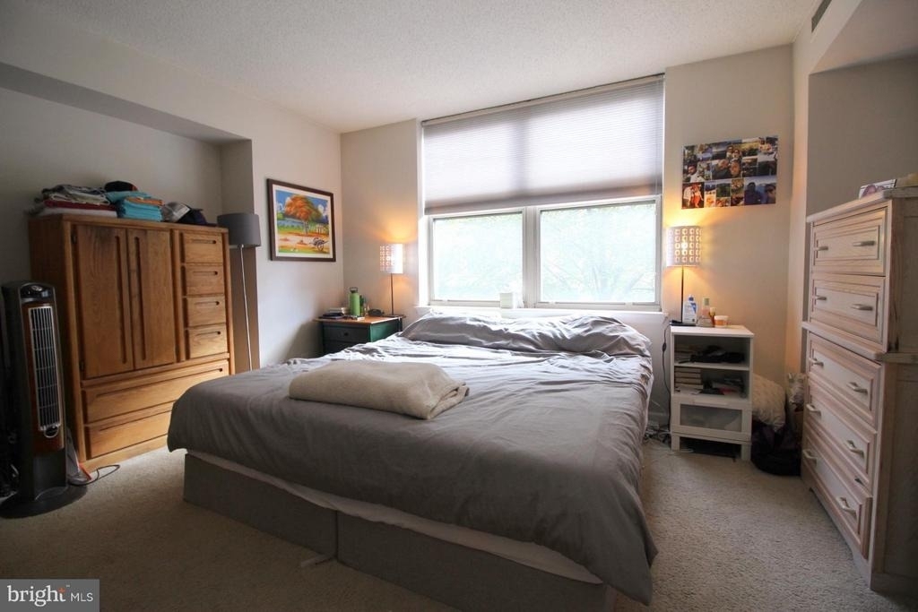 1200 Braddock Place - Photo 11
