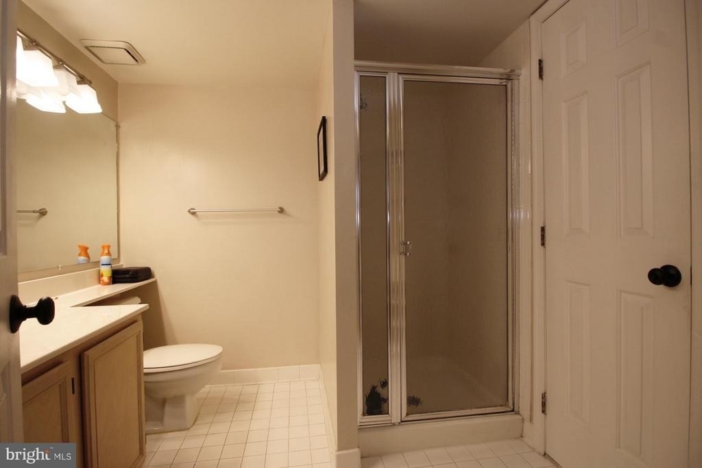 1200 Braddock Place - Photo 18